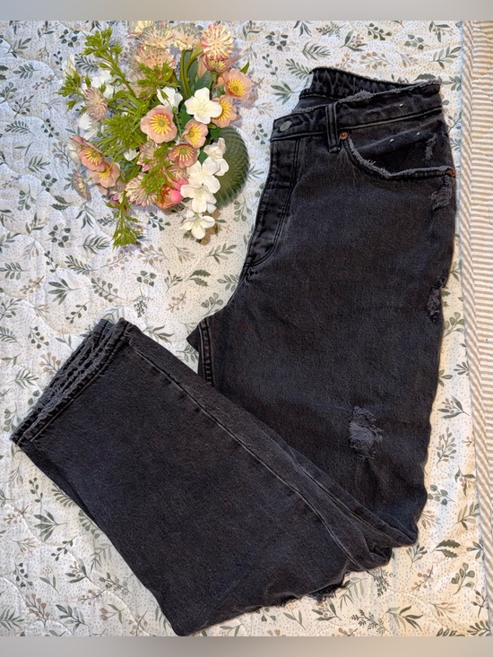 Abercrombie & Fitch Denim - Abercrombie & fitch the dad high rise Jean size 30 Short
